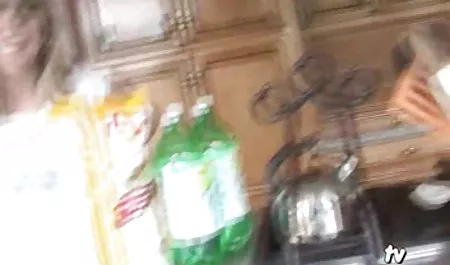 زن عكس كون سكسي و شوهر دوست داشتنی و بوسه های پرشور آنها