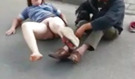 شانل پرستون عکس سکسی کوس گشاد و اندی سان دیماس به یکدیگر کمک کردند