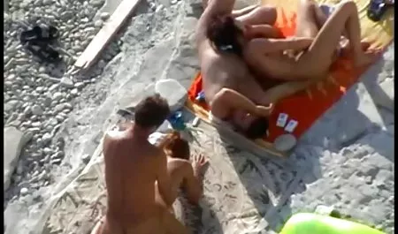 عوضی گیلاس عکس کوس پشمالو هیلسون با یک dildo بزرگ سیاه